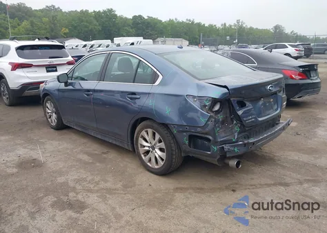 2015 Subaru Legacy 2.5I Premium из США, поврежденный, VIN 4S3BNAC65F3059505